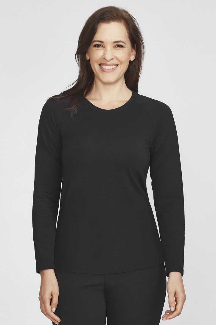 Womens Performance Long Sleeve Tee